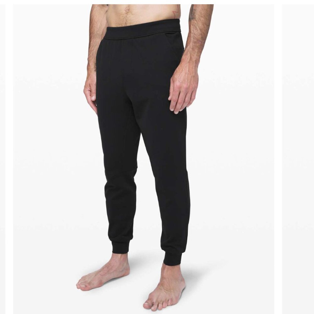 Lululemon Intent Jogger Shorter Black Size L